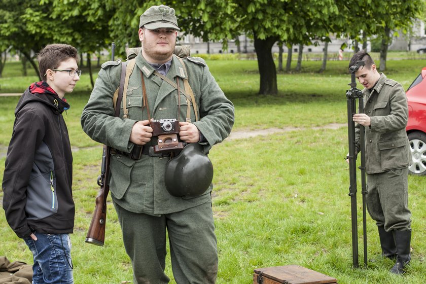 Sosnowiec. Piknik militarny z okazji 72. rocznicy zakończenia II wojny światowej