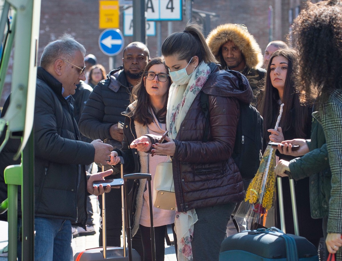 Italian authorities shut off Lombardy region due to Coronavirus