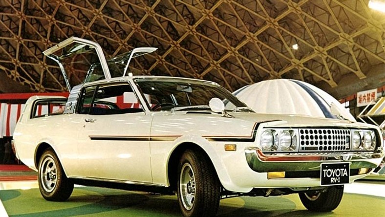 Toyota h rv