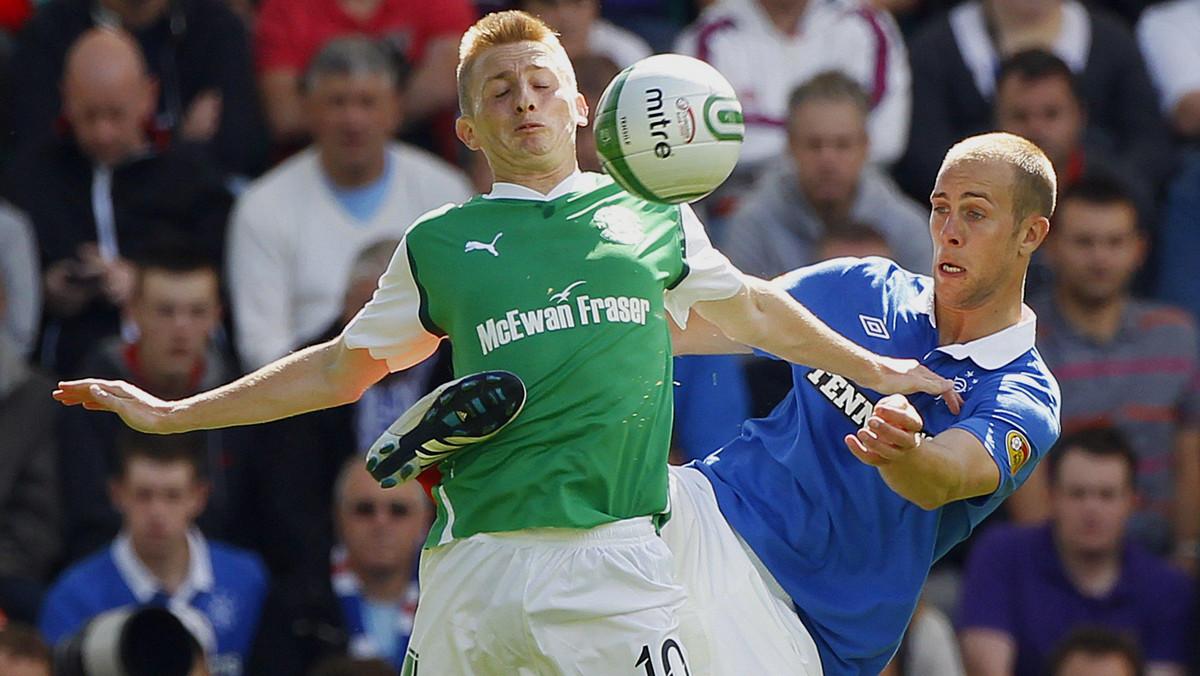 Piłkarz St Johnstone Derek Riordan został w poniedziałek zatrzymany przez policję w związku z zakłócaniem porządku. Według służb, szkocki napastnik awanturował się z ochroną znanego klubu nocnego w Edynburgu.