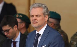 Szef delegacji UE: Ukraina nawet w czasie wojny walczy z korupcją