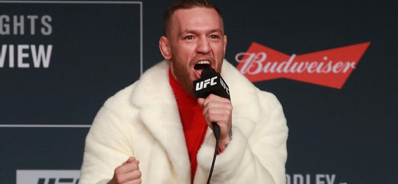 Dana White: McGregor zarobi za walkę z Floydem 100 milionów