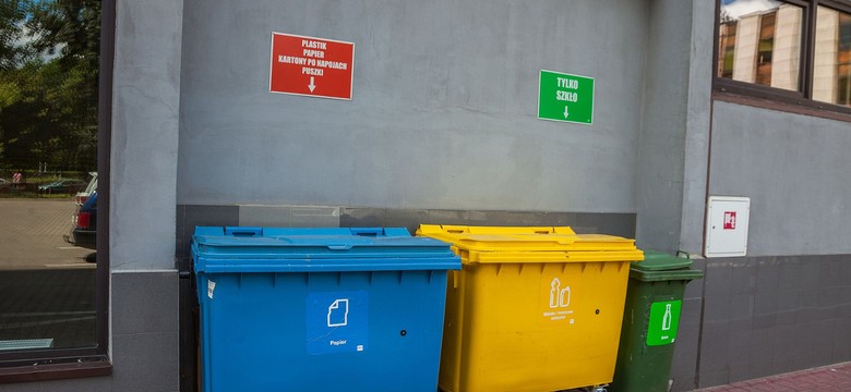Do jakich śmieci wyrzucić styropian? Wiele osób popełnia przy tym błąd
