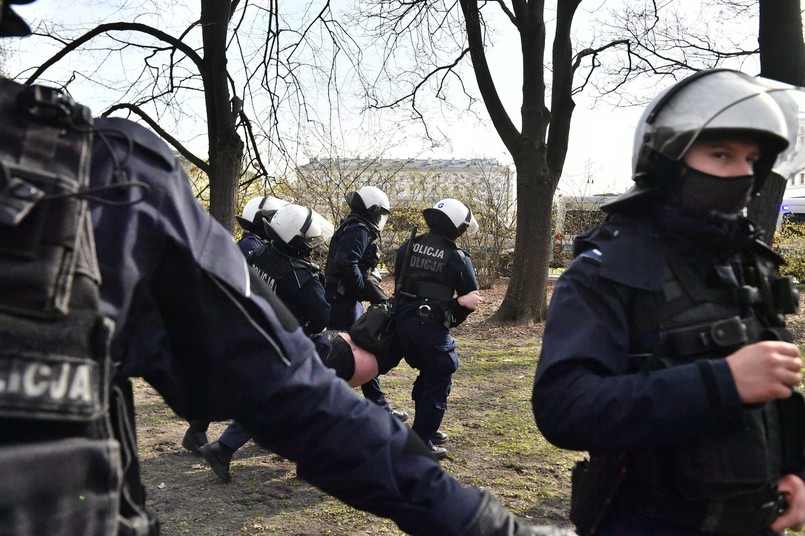 Policja i protest w okolicy Placu Piłsudskiego