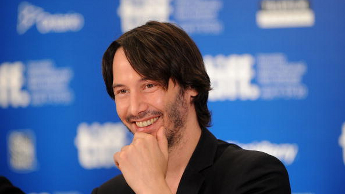 Keanu Reeves skrytykował użycie technologii post-3D we współczesnych filmach.