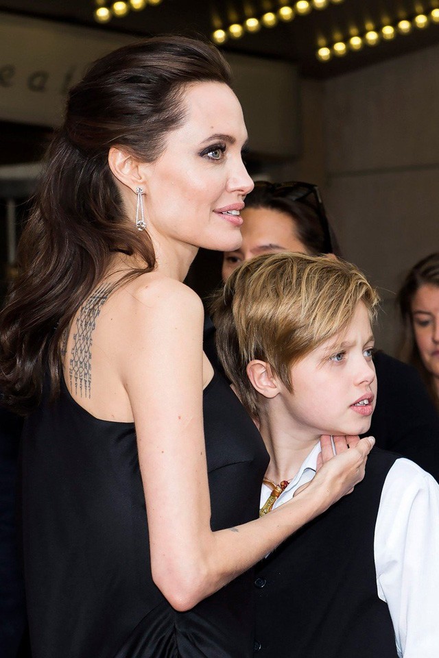 10 kép, ami bebizonyítja, hogy Angelina Jolie-nak tényleg különleges kapcsolata vagy a gyerekekkel