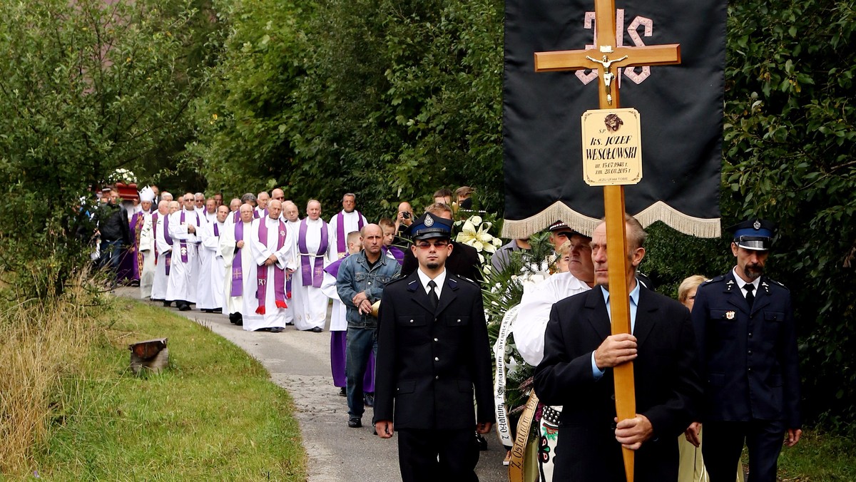 CZORSZTYN POGRZEB BISKUPA WESOŁOWSKIEGO (uroczystości pogrzebowe)