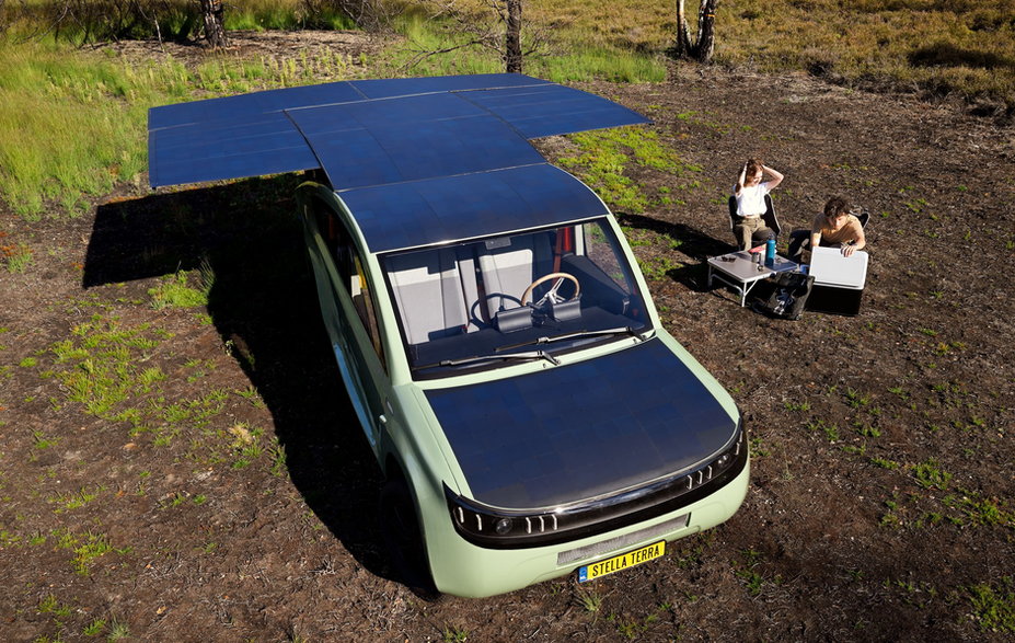 Pierwszy na świecie solarny SUV Stella Terra  pokonał dystans 1 tyś. km bez konieczności dodatkowego ładowania