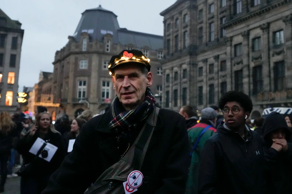 Protesti u Holandiji zbog korona mera