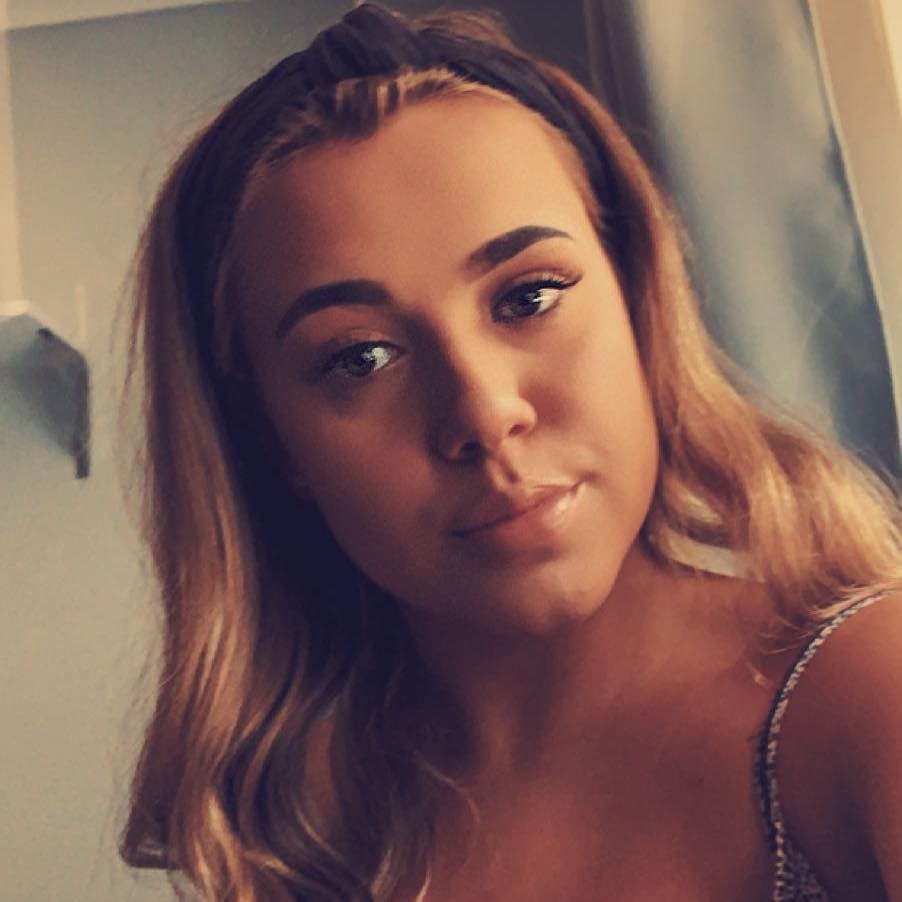 Leah Rogers zomrela po návrate z výletu. 