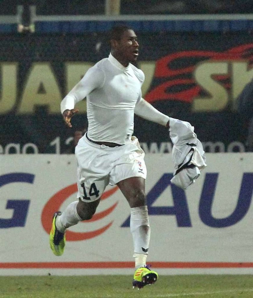 Prejouce Nakoulma to najlepszy strzelec Górnika Zabrze, który wie co zrobić z podarowanym kogutem