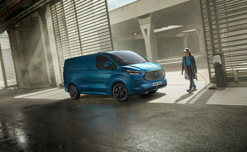 Ford E-Transit Custom