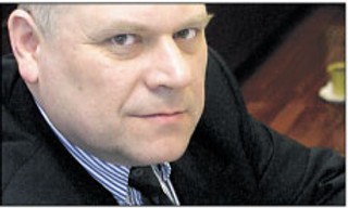 Jak traktowany jest handel elektroniczny dla potrzeb umów podatkowych