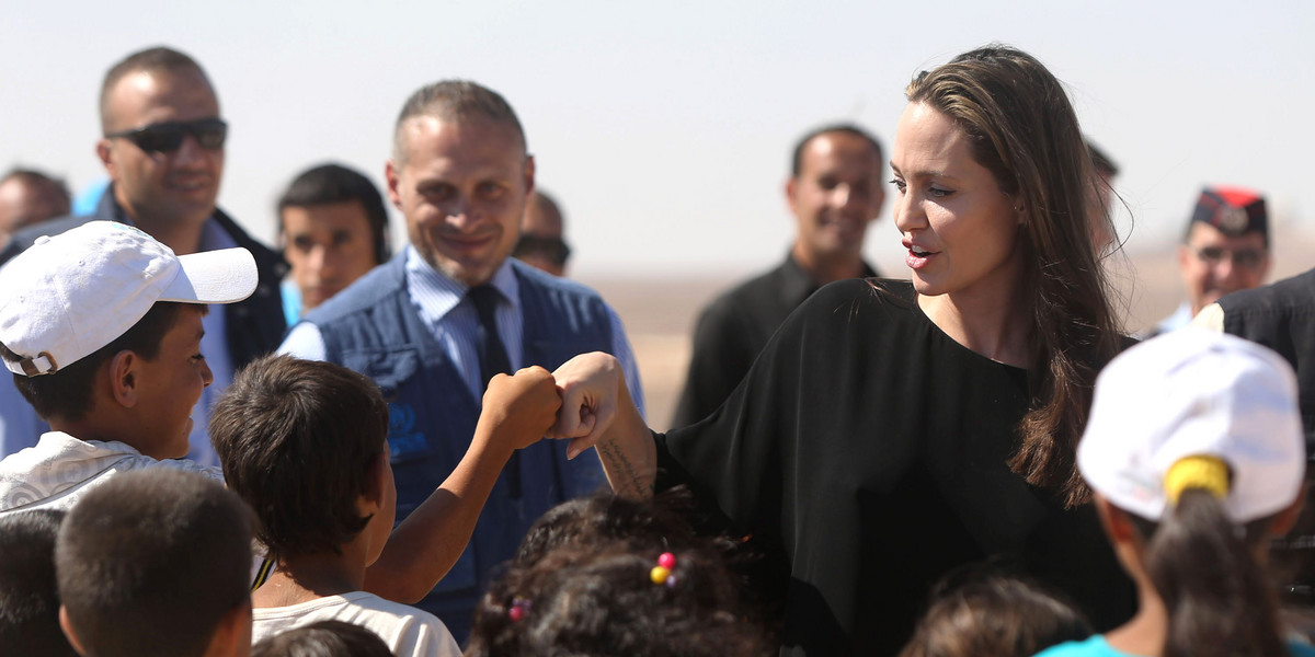 Aktorka Angelina Jolie poznała wiele kultur podczas swoich podróży