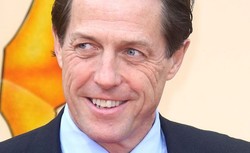 Hugh Grant czaruje na... mistrzostwach tenisistów w Szwecji