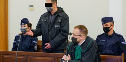 Rencista brutalnie pobił partnerkę i nie wezwał pomocy. W sądzie tak się tłumaczy: Nie zabiłem, potłukła się w tańcu