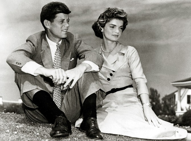 Džon i Džeki Kenedi 1953. godine, pre nego što su se upoznali sa Meri Majer