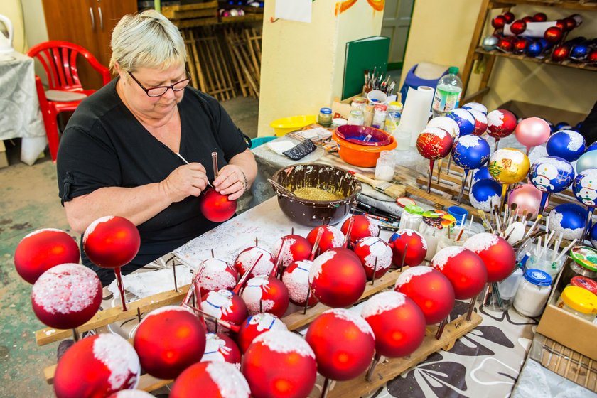 Te bombki będą modne na święta