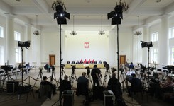 'Pamiętam wypowiedź Suskiego: Kochani, zapomnijcie o reprywatyzacji, państwa na to nie stać'. Były wiceprezydent Warszawy zeznaje