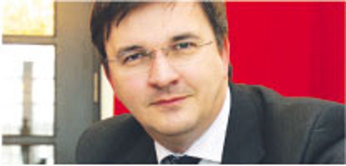 Rafał Dębowski, adwokat prowadzący kancelarię w Warszawie