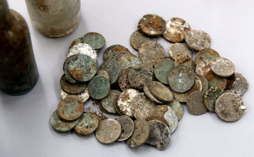 PRZEDMIOTY OFIAR OBOZU KONCENTRACYJNEGO AUSCHWITZ-BIRKENAU ODNALEZIONE