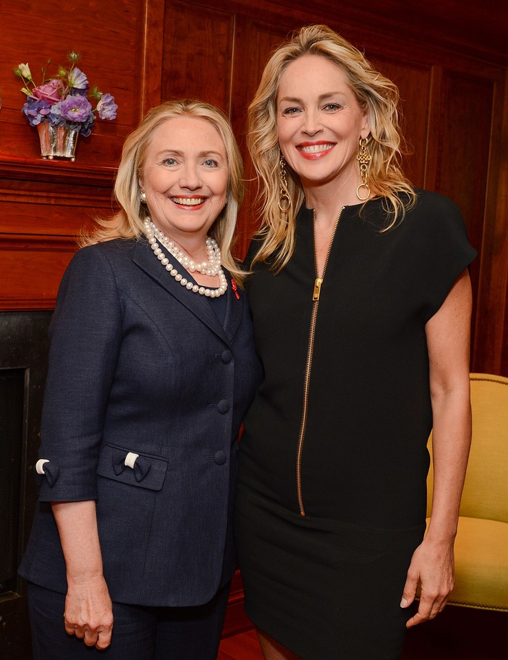 Na zdjęciu: Sharon Stone i Hillary Clinton podczas kampanii The Human Rights Campaign, lipiec 2012 rok