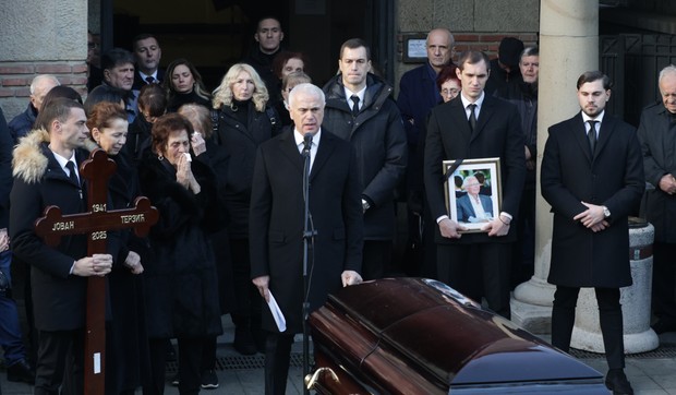 Sahrana oca Zvezdana Terzića