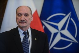 Macierewicz o śledztwie smoleńskim: 18 metrów nad ziemią zniknęło zasilanie w prezydenckim samolocie