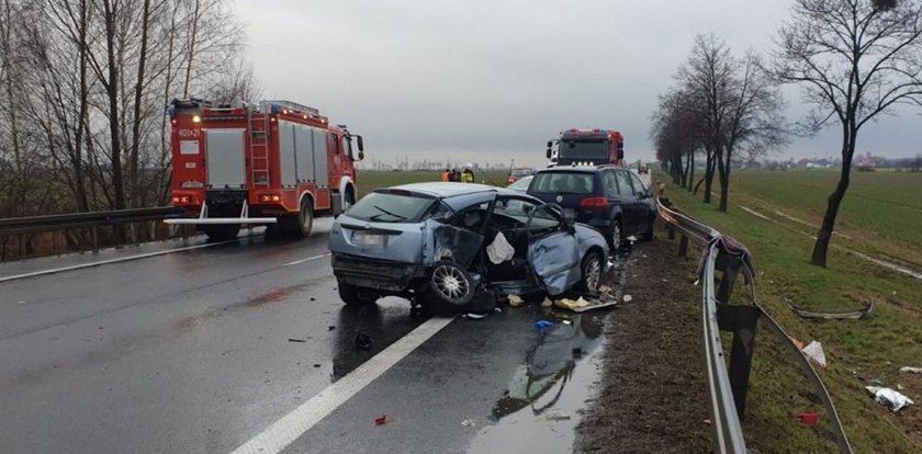 Tragiczny wypadek na obwodnicy Brzegu! Nie żyje 4-letni chłopczyk