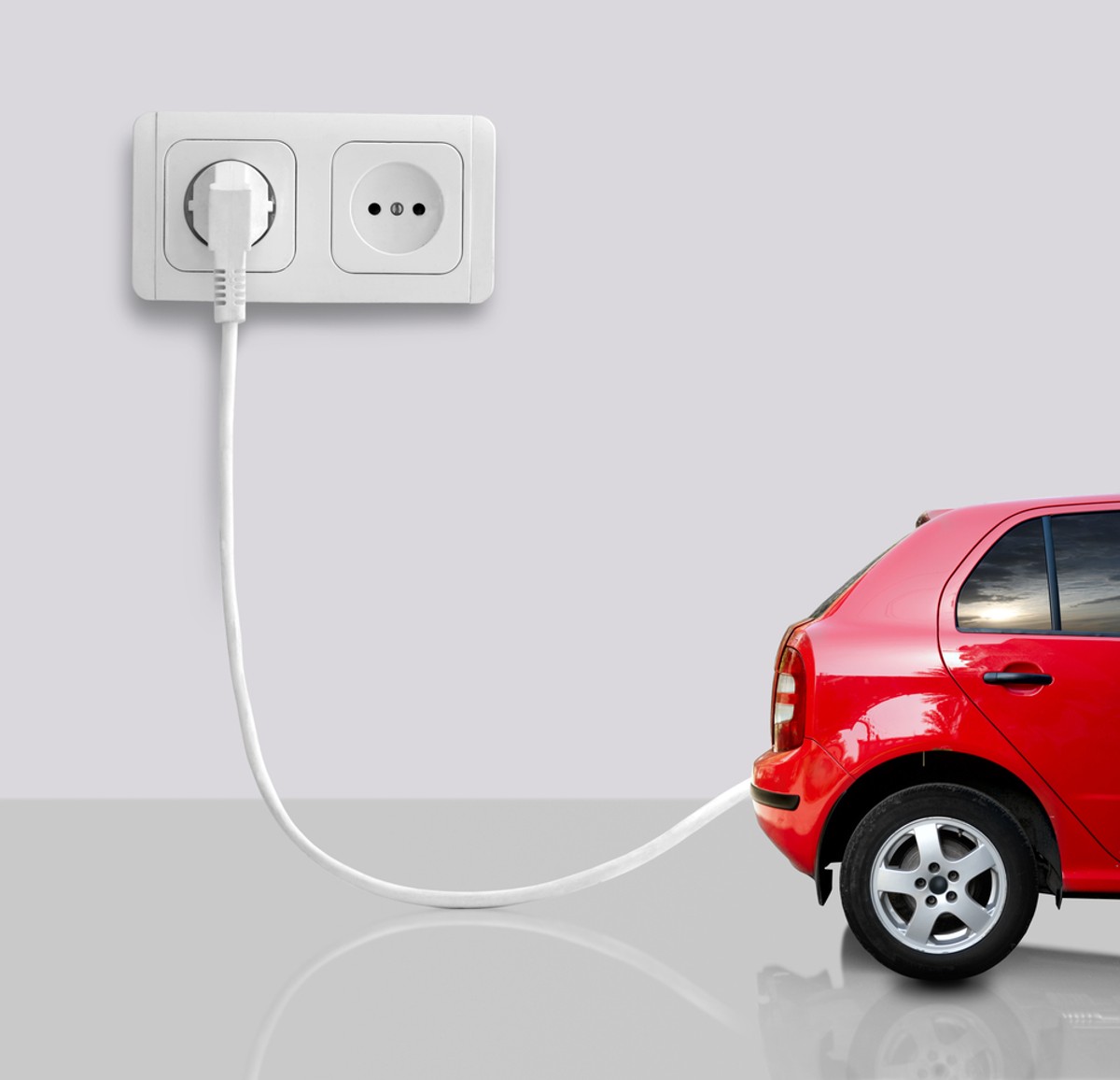 Udział elektrycznych aut w ogólnej liczbie samochodów jeżdżących po europejskich drogach trudno nawet nazwać niszą.