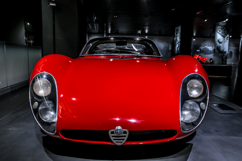 Alfa Romeo 33 Stradale ma 50 lat