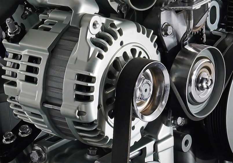 Alternator, pasek Fot. Fotolia