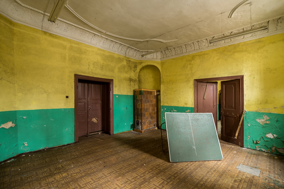 Opuszczony pałac w Grodźcu, powiat Koniński, Wielkopolska