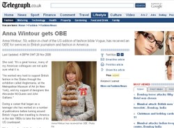 Książę wręcza order królowej mody