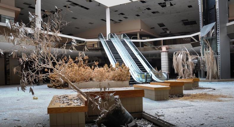 Seph Lawless - Dead Mall