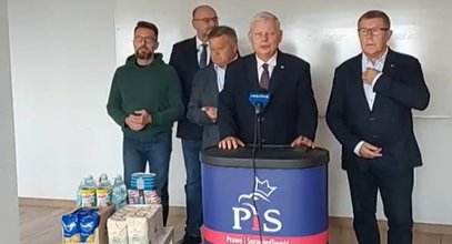 Posłowie PiS pokazali dary dla powodzian. I się zaczęło. "Manipulacja"