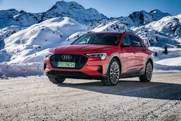 Audi e-tronem przez Alpy - podróż bez śladu
