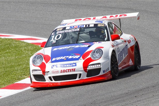 Porsche Supercup: Jakub Giermaziak daleko w USA