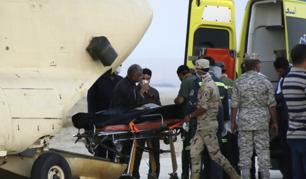 686773_sinaj-avion-ap