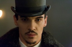 Jonathan Rhys Meyers wykończony scenami seksu: Codziennie nowa, naga dziewczyna
