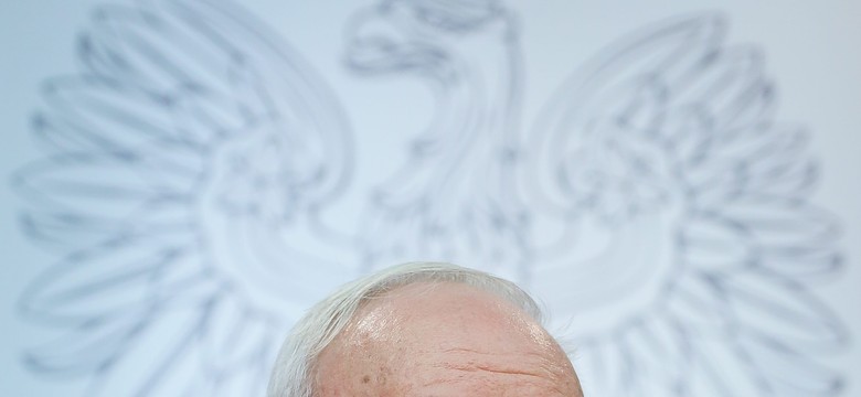 Tabloid atakuje sekretarza z PKW: Zarabia 20 tysięcy złotych