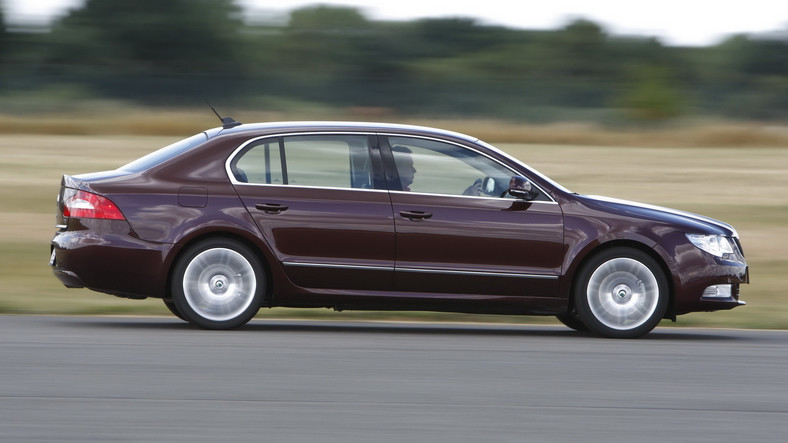 Skoda Superb II 2.0 TDI (2008-15)