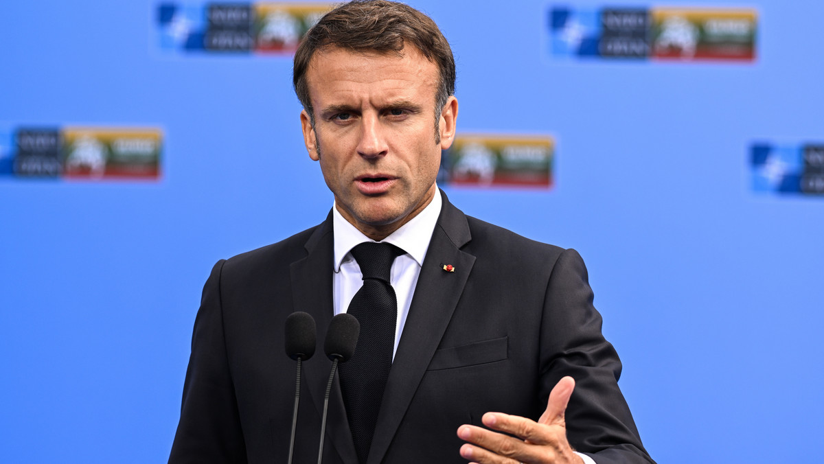 Macron: Francja dostarczy Ukrainie rakiety dalekiego zasięgu 