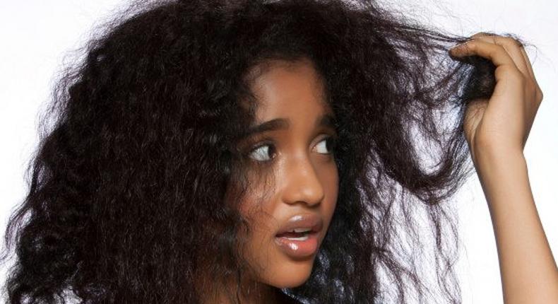 5 home treatments for frizzy hair