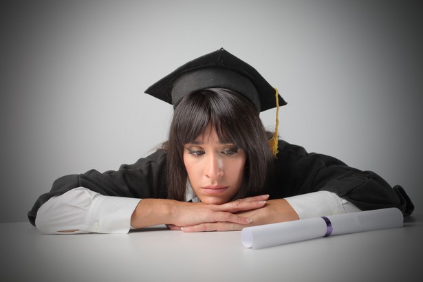 Jakie prawa studenci zachowują w wakacje