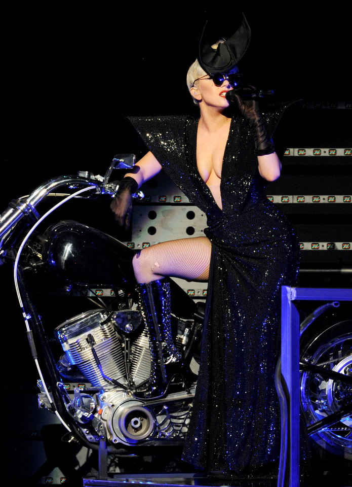 Lady Gaga na imprezie "KIIS FM's Jingle Ball 2011"