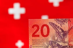 Ugody z frankowiczami. Prezes PKO BP: Zgłosiło się już kilka tysięcy osób