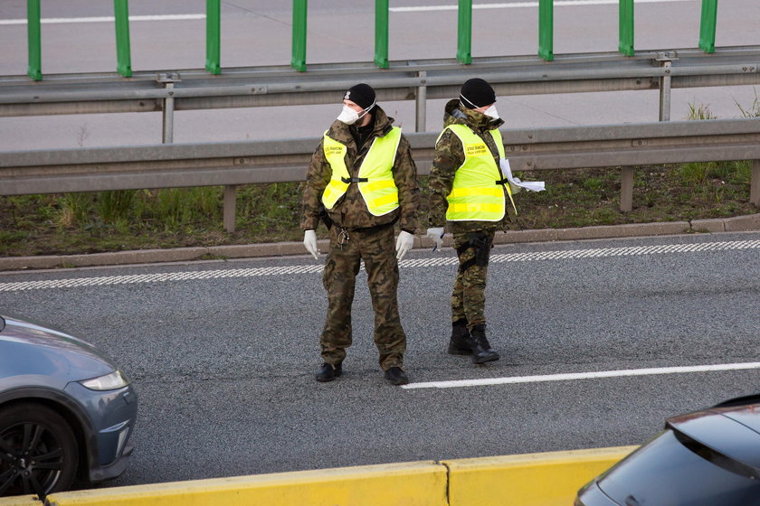 Nie był zagranicą. Dostał wiadomość, że podlega kwarantannie