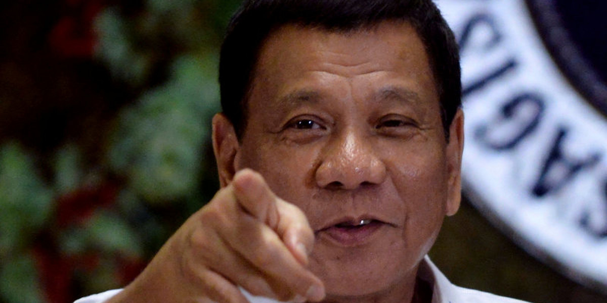 Trump tells Philippine President Rodrigo Duterte 'great job' for drug war that killed thousands