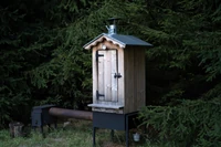 Własne wędzone mięsa, ryby czy sery. Ile kosztuje domowa miniwędzarnia?